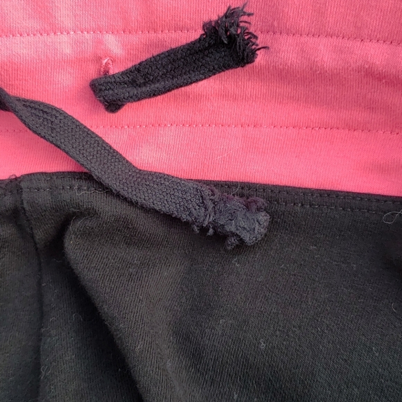 Victoria's Secret Pink Pants New Without Tags - Picture 5 of 5